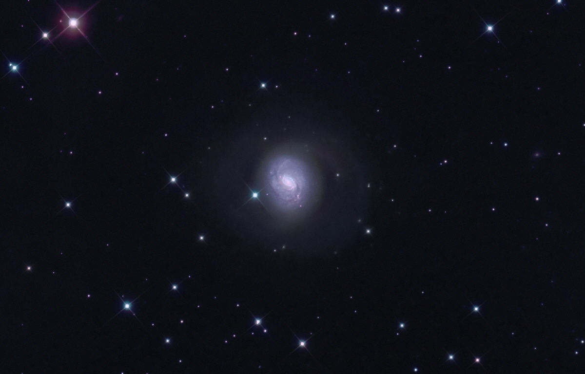 M77