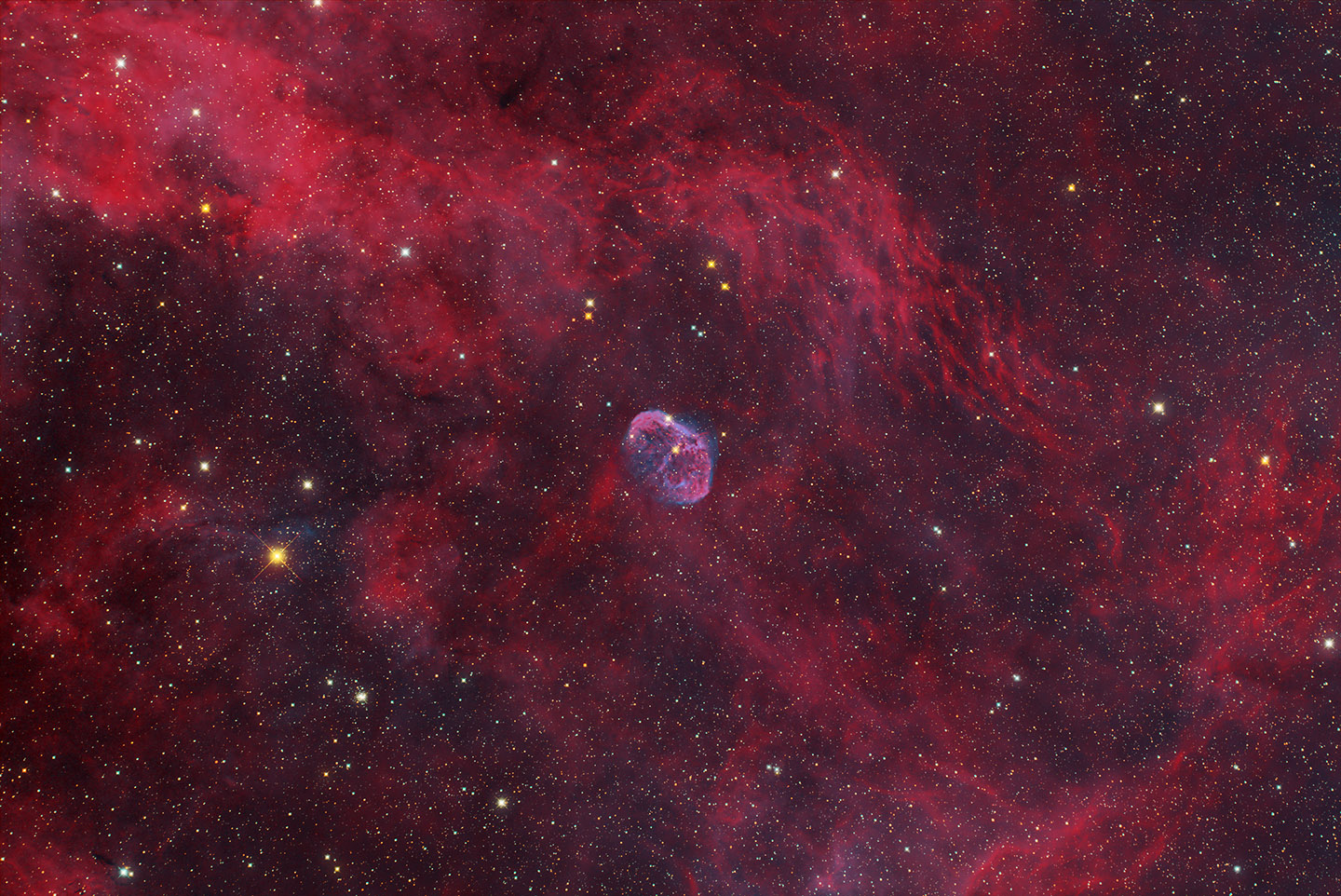 crescent nebula